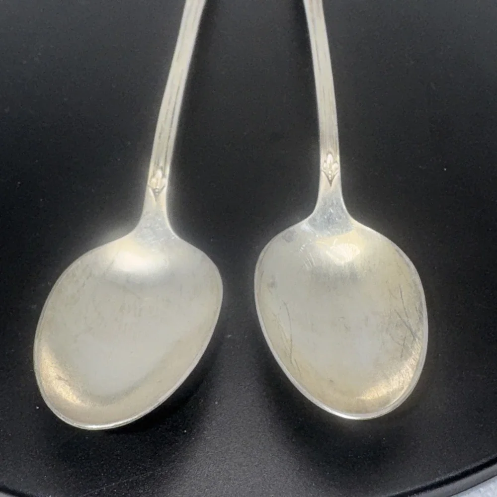 Wm A Rogers A1 Plus Oneida Ltd (VTG 1936)‎ Silverware.